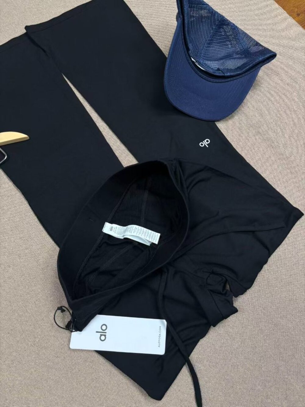 🪩Alo Yoga Sway Bootcut Sweatpant Black Comfortable Flared Casual Sports Pants - Picture 7 of 10